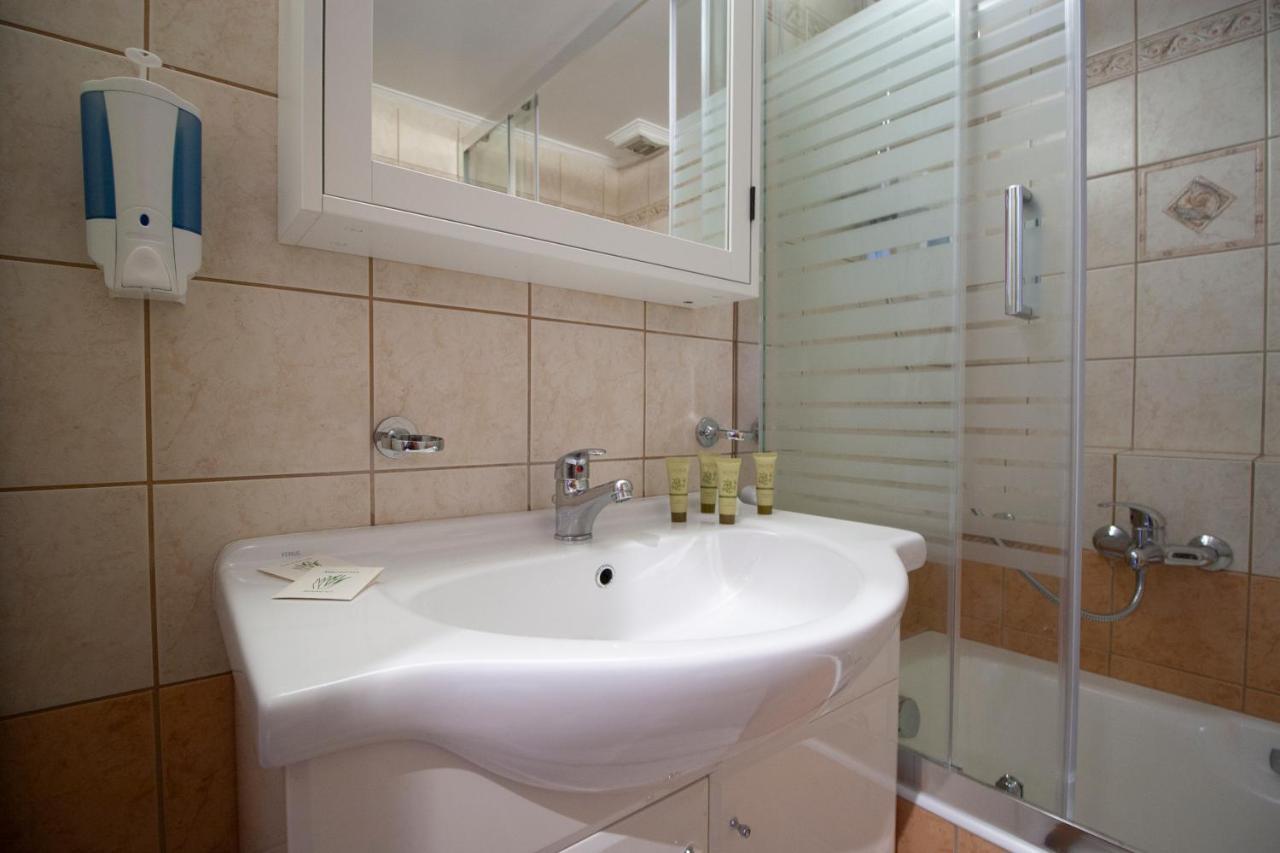 Cozy & Relaxing Apartments-Agia Paraskevi Athene Buitenkant foto